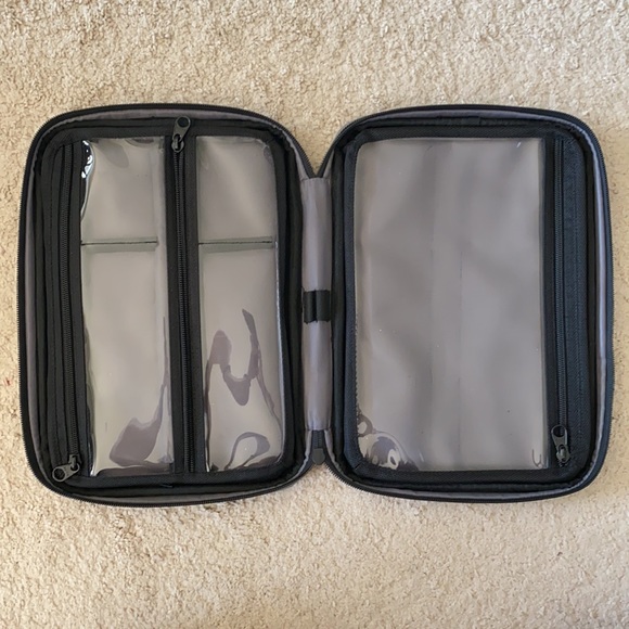 Skits Sport Electronics Case - Picture 4 of 5